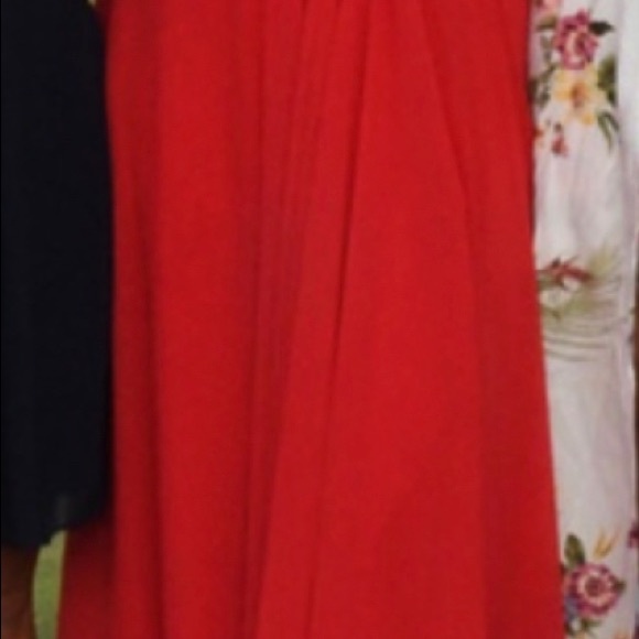 Beautiful Red Sweet 16 or Prom Dress - Picture 7 of 9